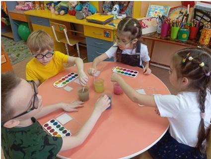 В дошкольной группе «Буратино» прошел День Российской науки.